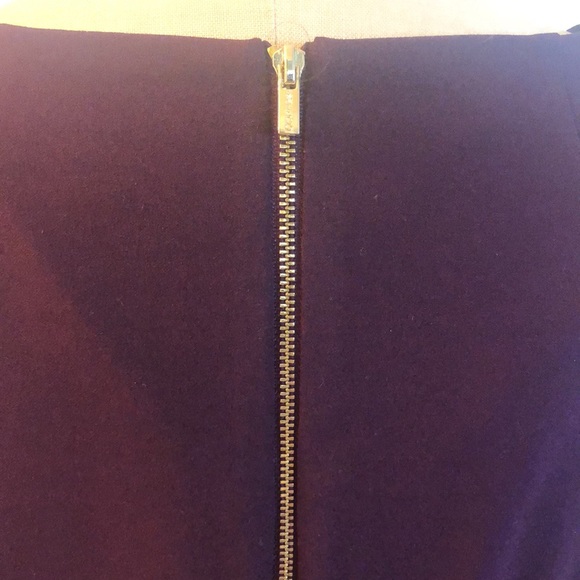 Classic ElegantCalvin Klein Burgundy Fall/Winter Dress - Picture 4 of 12